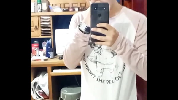 Divirtiendome en mi habitación